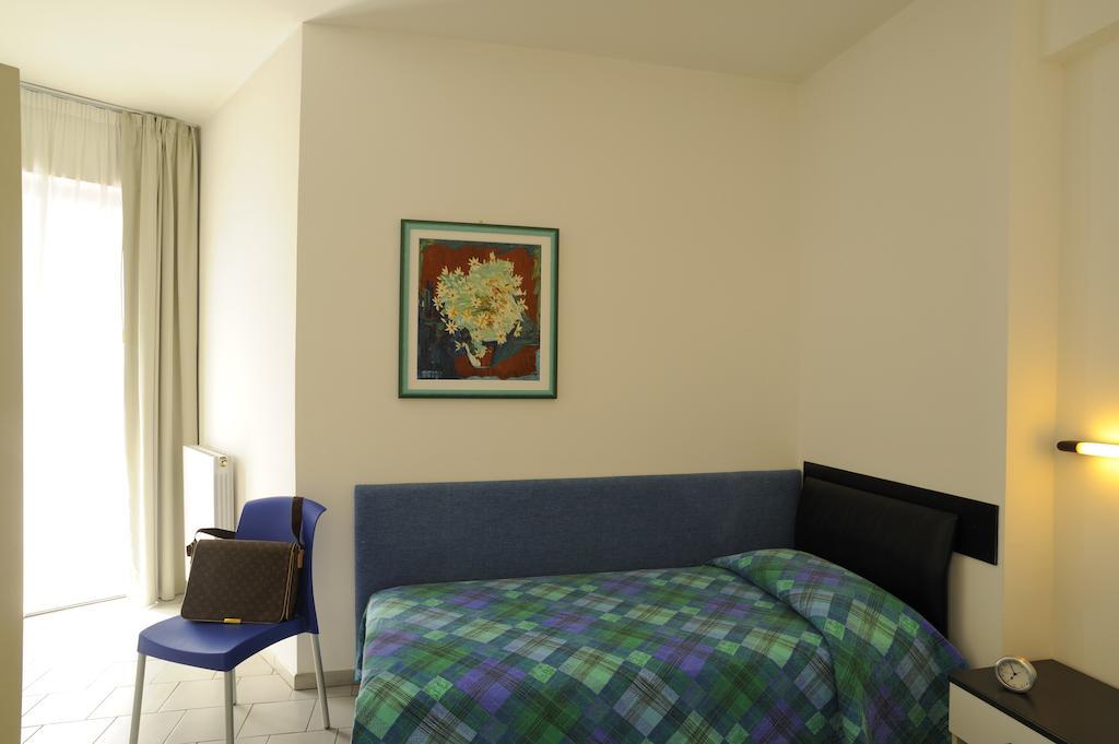 Residence Mediterranee Pietra Ligure Room photo