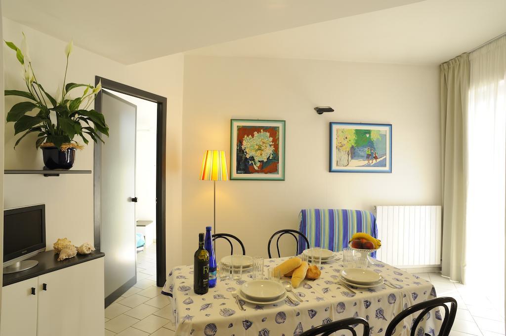 Residence Mediterranee Pietra Ligure Room photo