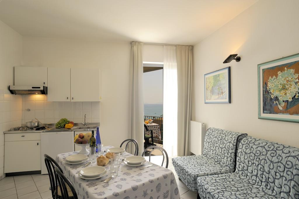 Residence Mediterranee Pietra Ligure Room photo